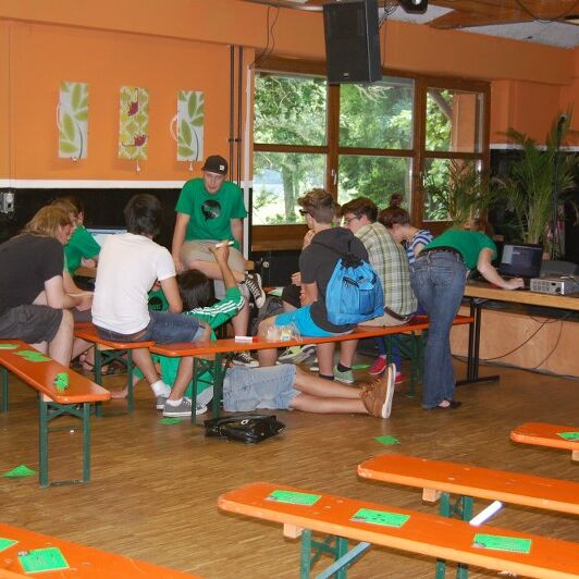Foto von der laut Jugendversammlung im Klüpfel 2012