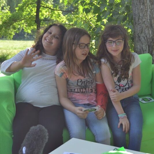 Foto von der Open Air Jugendversammlung in der Wiese 69 2016