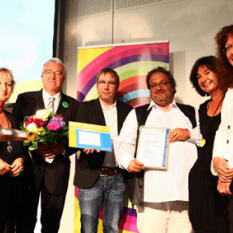 Steuerungsgruppe von laut und Laudatoren bei der Übergabe des Deutschen Jugendhilfepreises 2014