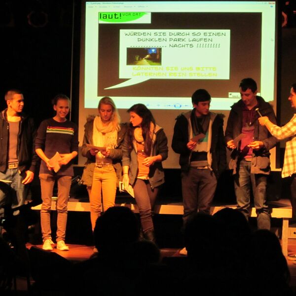 Foto von der ersten laut Jugendversammlung in der Luise 2011