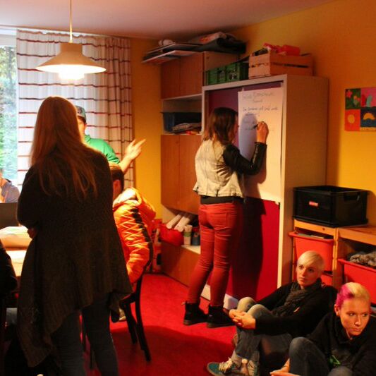 Foto von der Jugendversammlung im JH Niemöller 2015