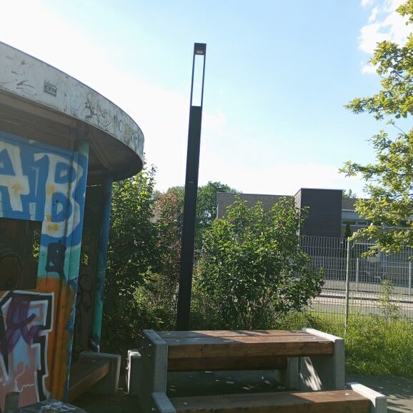 Abgeschlossenes Projekt 2024 Solarsäule Unterstand Langwasser