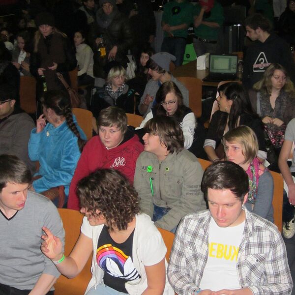 Foto von der ersten laut Jugendversammlung in der Luise 2011