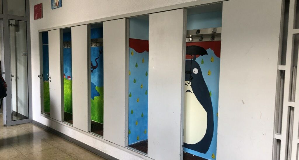 Foto von neu gestalteten Einbauschränken Willstätter Gymnasium