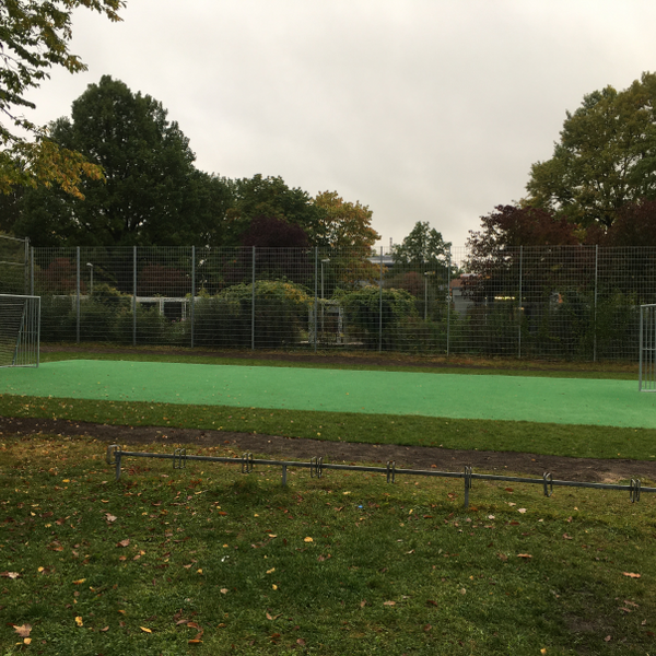 Foto vom sanierten Bolzplatz Langwasser am 22.10.2021