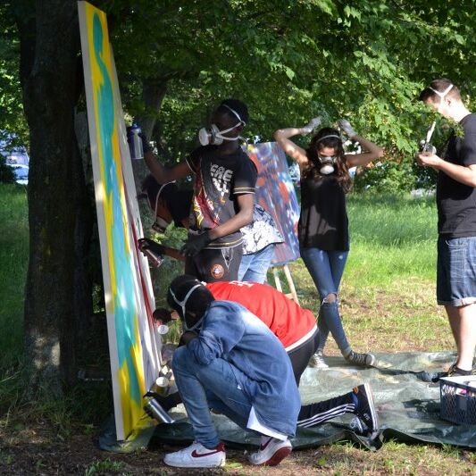 Foto von der Open Air Jugendversammlung in der Wiese 69 2016